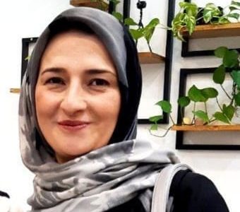 “سرکار خانم زهرا رسول زاده بعنوان دبیر سرویس اجتماعی و زنان در رسانه ایرانیان اروپا معرفی شدند.”