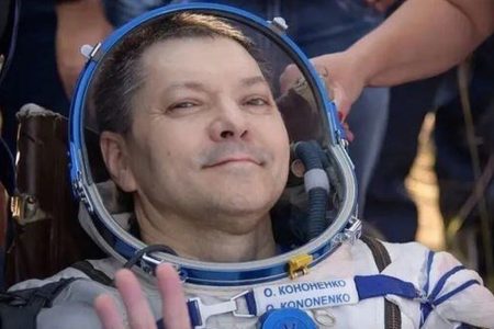 فضانورد روس رکورد ماندن در فضا را شکست