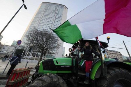 تجمع و اعتراض کشاورزان ایتالیایی